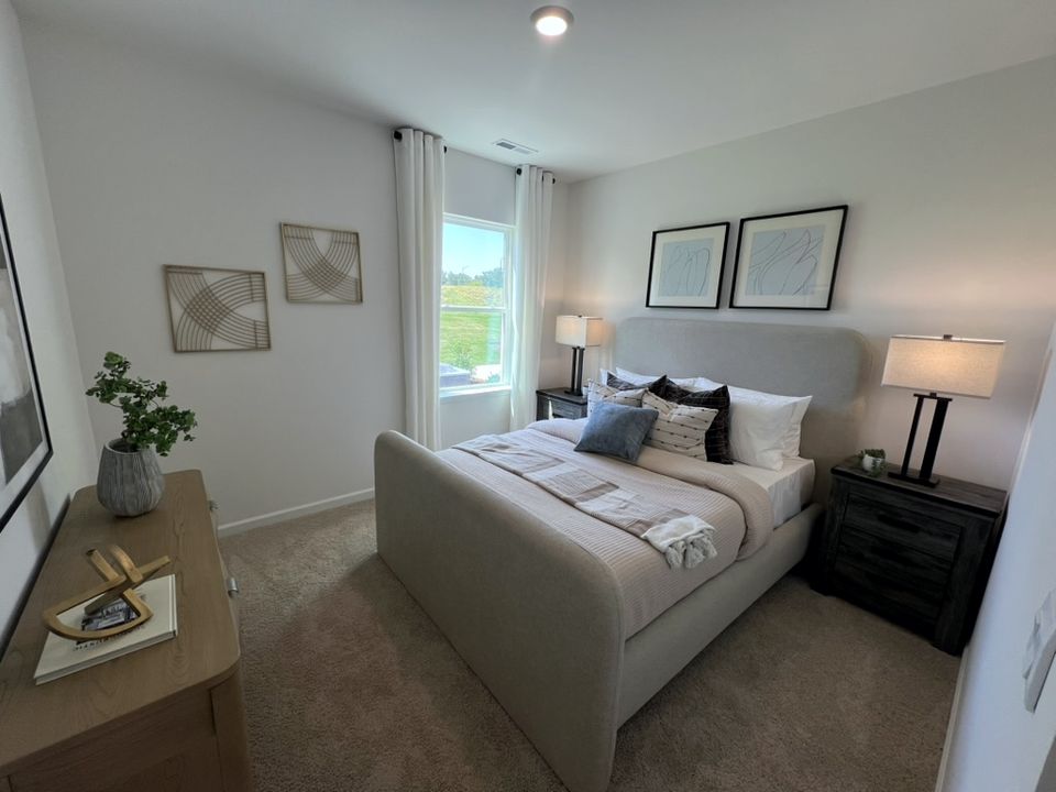 Hayden model: secondary bedroom